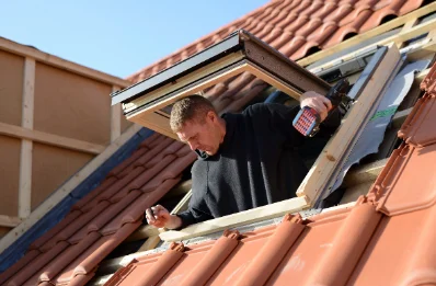 Pose de fenêtres de toit Velux au Thuel